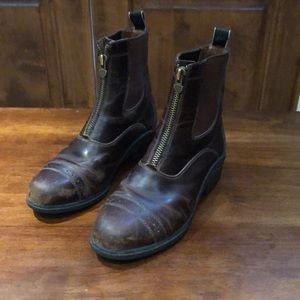 Ariat Colbalt low brown zip boots Sz. 6